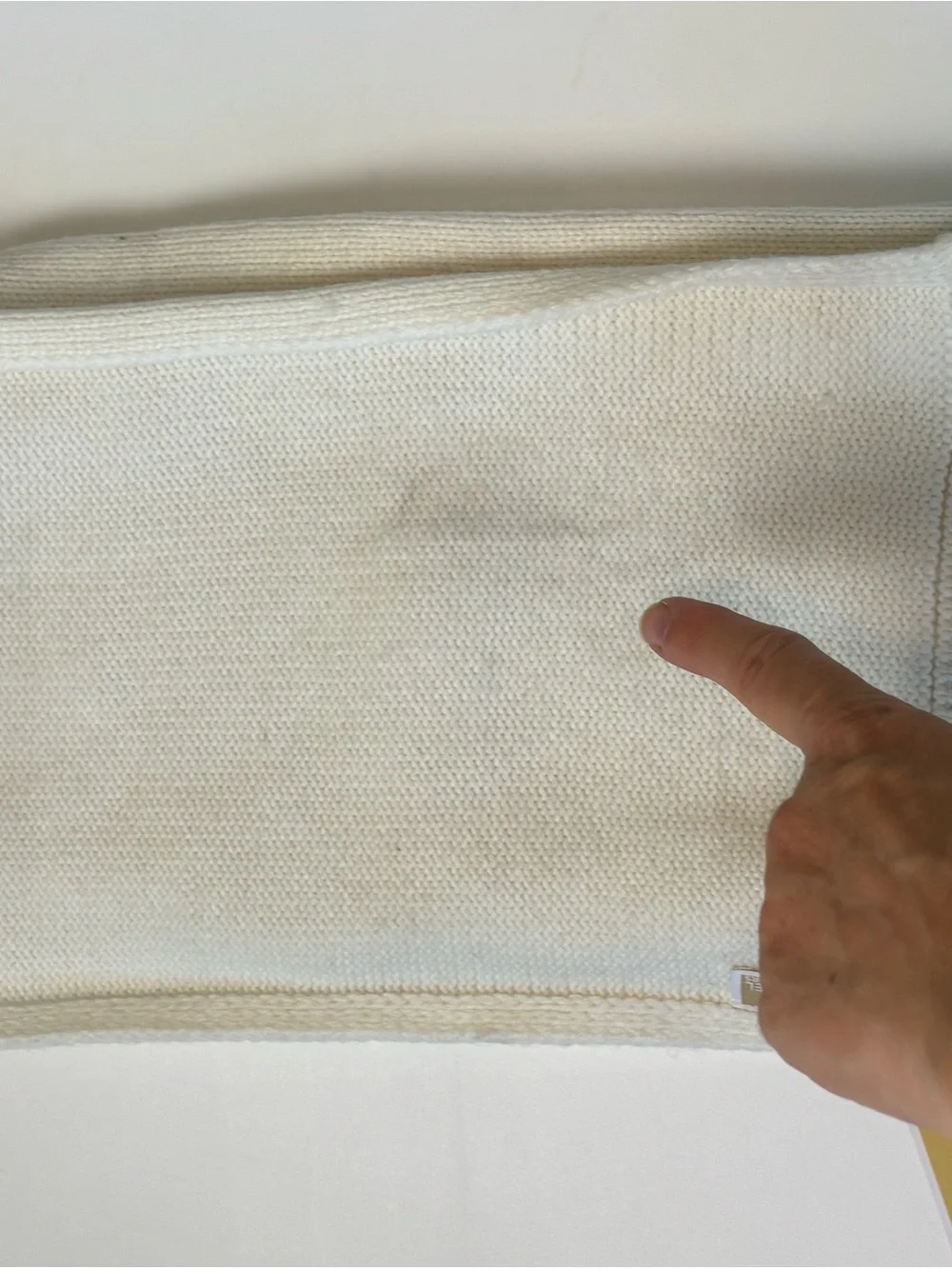 Bundle 2/$30! NEW MICHAEL Michael Kors Cream Knit Logo-Accent Scarf